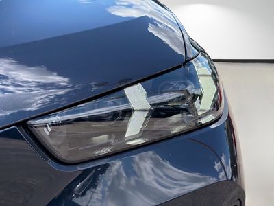 2026 BMW X5 — photo 9 view