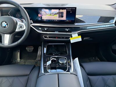 2026 BMW X5 — photo 19 view