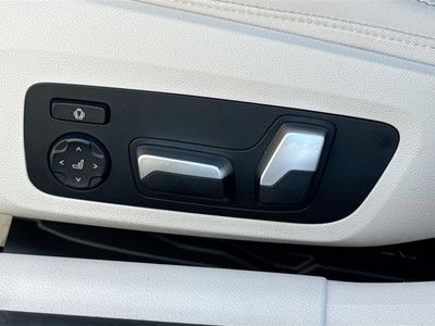 2026 BMW 8 Series - Photo 25