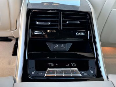 2026 BMW 8 Series - Photo 20