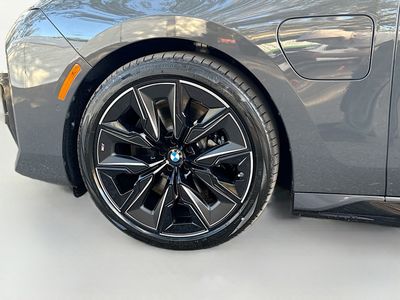 2026 BMW 7 Series - Photo 41