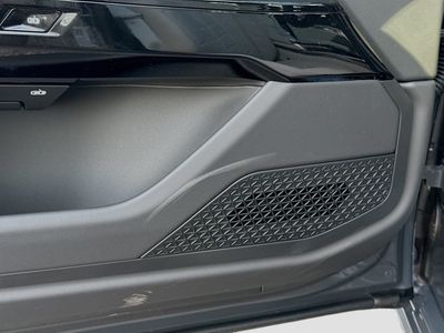 2026 BMW 7 Series - Photo 24