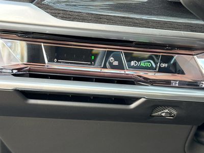 2026 BMW 7 Series - Photo 35