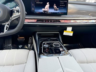 2026 BMW 7 Series - Photo 19