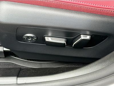 2026 BMW 5 Series - Photo 25