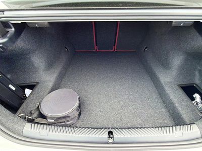 2026 BMW 5 Series - Photo 12