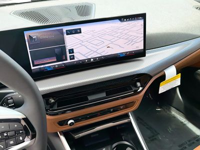 2026 BMW i4 - Photo 27