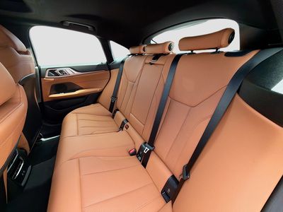 2026 BMW i4 - Photo 20