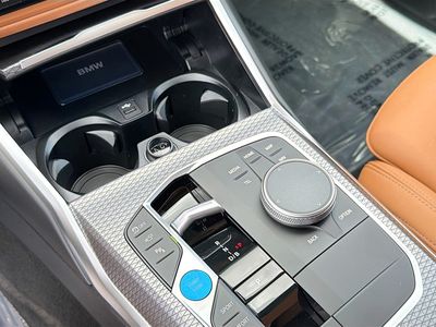 2026 BMW i4 - Photo 28