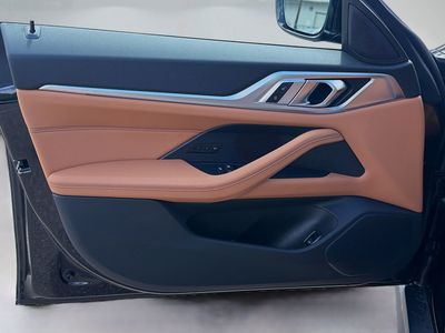 2026 BMW i4 - Photo 21