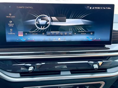 2027 BMW X7 - Photo 37