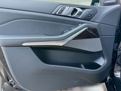 2026 BMW X5 - Photo 22