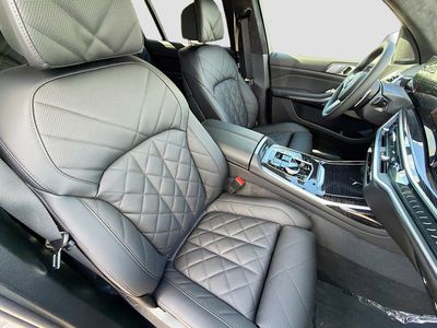 2026 BMW X7 - Photo 16