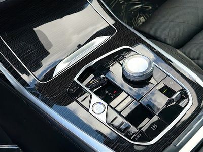 2026 BMW X7 - Photo 30