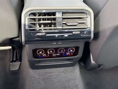 2026 BMW 5 Series - Photo 20