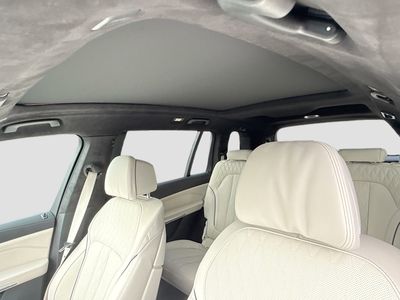 2026 BMW X7 - Photo 28