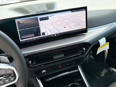2026 BMW 3 Series - Photo 28