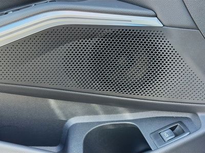 2026 BMW 3 Series - Photo 24