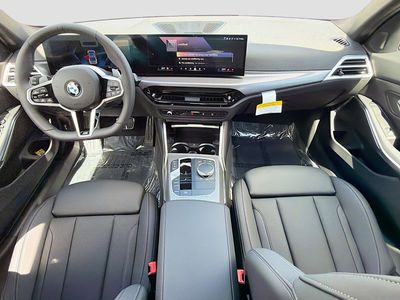 2026 BMW 3 Series - Photo 16