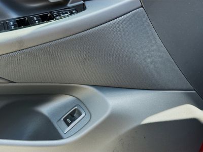 2027 BMW 5 Series - Photo 24