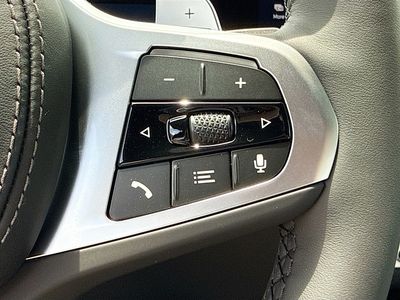 2027 BMW X6 - Photo 38