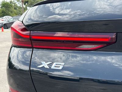 2027 BMW X6 - Photo 10