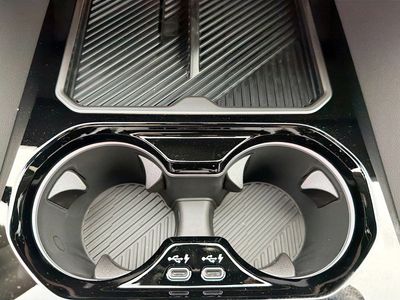 2026 BMW i5 - Photo 31