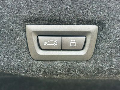 2026 BMW i5 - Photo 13