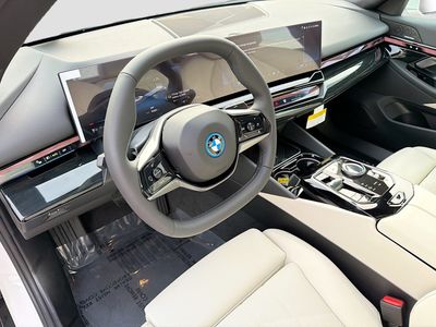 2026 BMW i5 - Photo 26