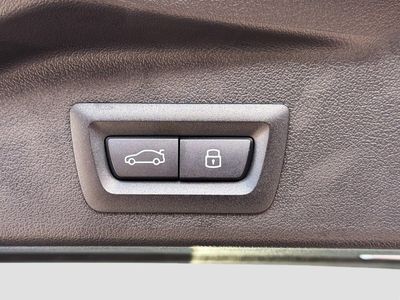 2026 BMW X5 — photo 13 view