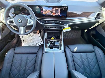 2026 BMW X5 — photo 16 view