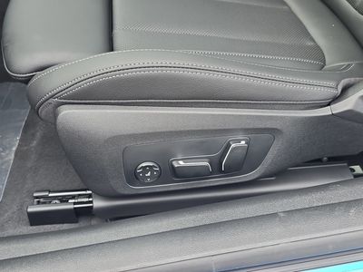 2026 BMW 4 Series - Photo 17
