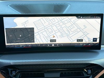 2026 BMW 3 Series - Photo 32