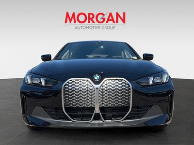 2026 BMW i4 - Photo 8