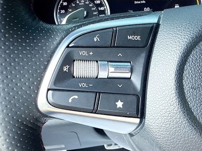 2022 Genesis G70 - Photo 37
