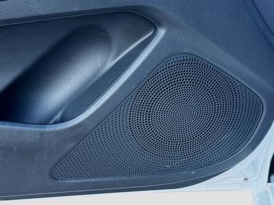 2022 Genesis G70 - Photo 23