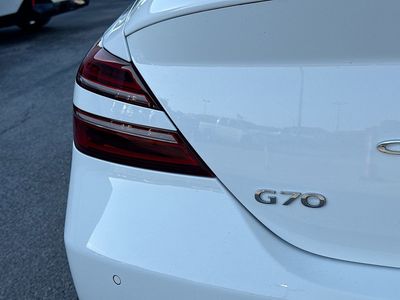 2022 Genesis G70 - Photo 10