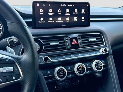 2022 Genesis G70 - Photo 27