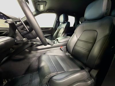 2025 Porsche Cayenne - Photo 17
