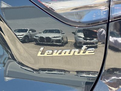 2022 Maserati Levante - Photo 11