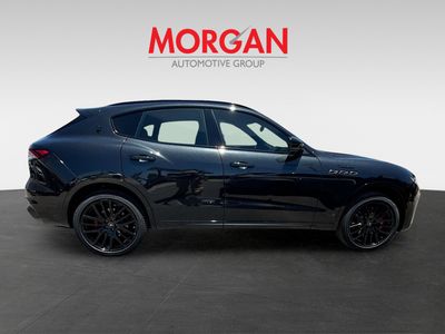 2022 Maserati Levante - Photo 2