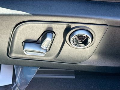 2022 Maserati Levante - Photo 24