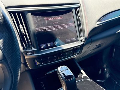 2022 Maserati Levante - Photo 27