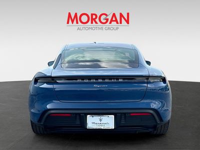 2022 Porsche Taycan - Photo 4
