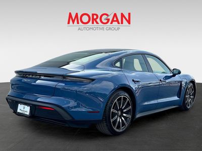 2022 Porsche Taycan - Photo 3