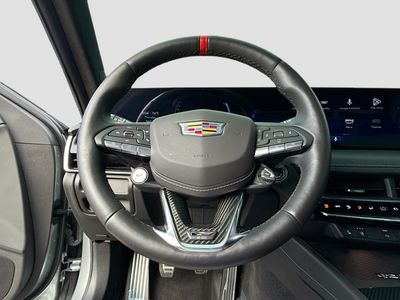 2025 Cadillac CT5-V - Photo 38