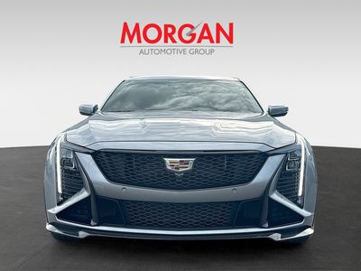 2025 Cadillac CT5-V - Photo 8