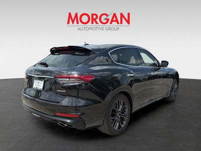 2022 Maserati Levante - Photo 3