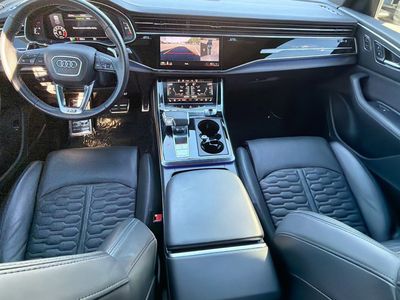2022 Audi RS Q8 - Photo 15