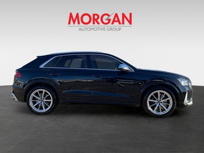 2022 Audi RS Q8 - Photo 2